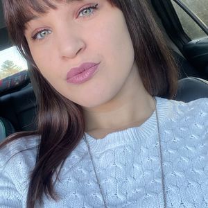 Meet your Posher, Shelby